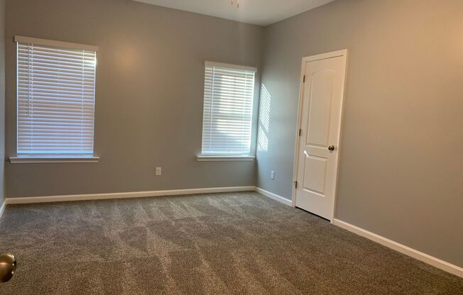 3 beds, 2 baths, $1,925