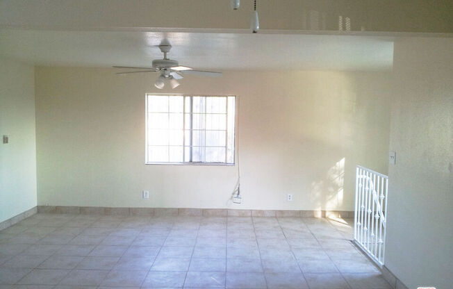 1735 W 55 ST