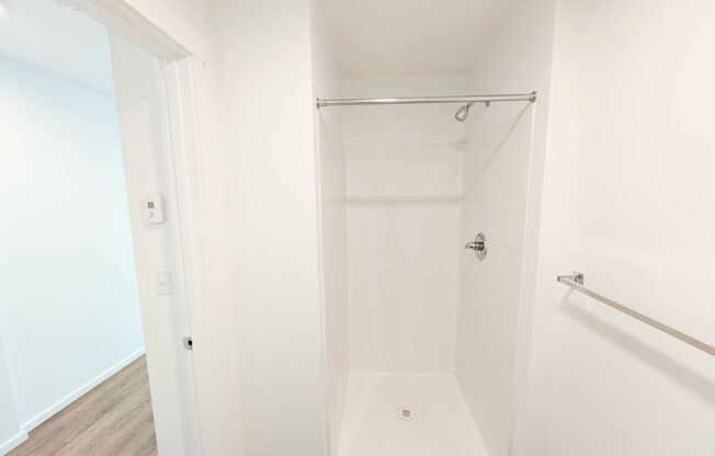 Studio, 1 bath, 186 sqft, $1,425, Unit 331