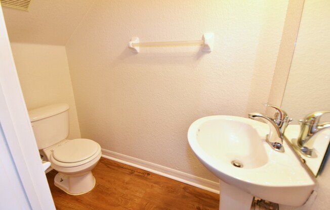 Plaza Royale Apartments