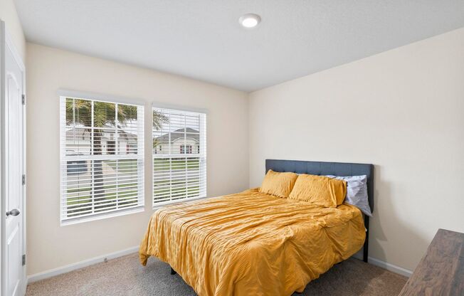 Sawmill Creek 4 bedroom!