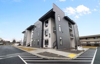 Flats on 4th Apartments