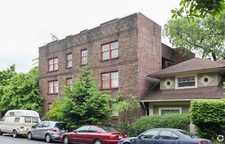 Huntington Arms - Located on the west slope of Capitol Hill