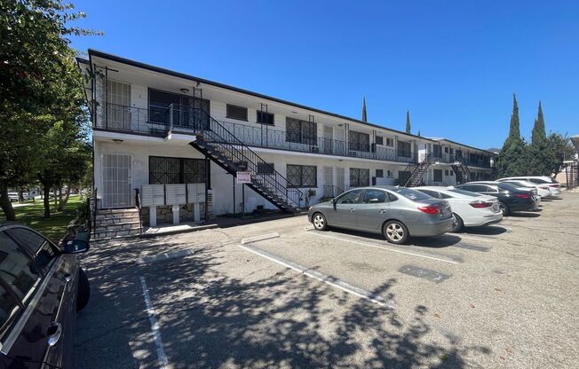 1137 E. California Ave. Glendale