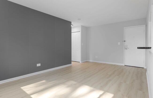 1 bed, 1 bath, 382 sqft, $1,825, Unit 210
