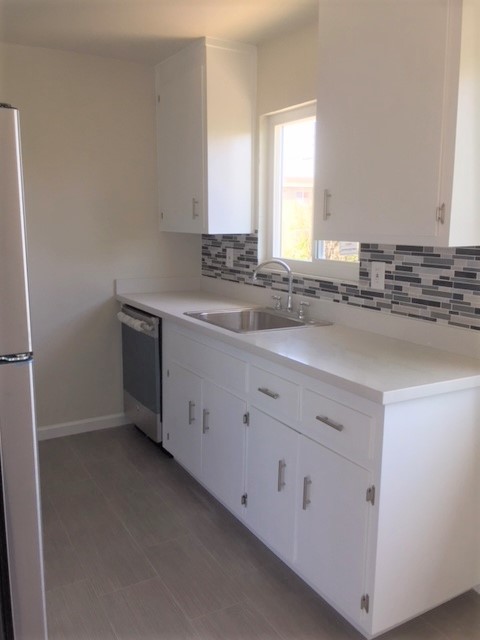 2 beds, 1 bath, 741 sqft, $2,295, Unit 1246-4