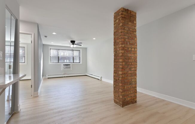 1 bed, 1 bath, 536 sqft, $1,750, Unit 235