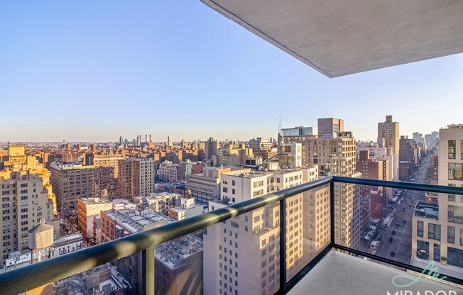 2 beds, 2 baths, $10,400, Unit 28C