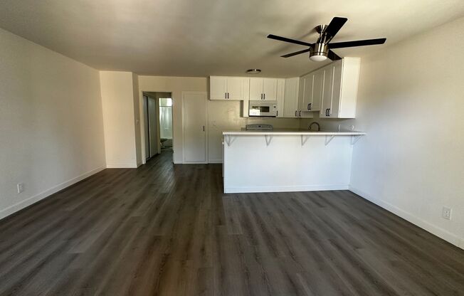 1 bed, 1 bath, $1,650, Unit 306