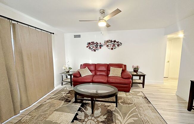 2 beds, 1 bath, $2,240, Unit # 206