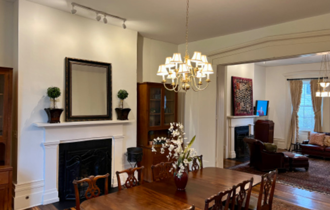 628 W HIGH ST