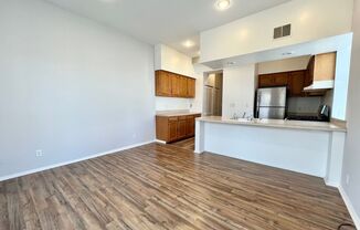 2 beds, 1 bath, $1,500