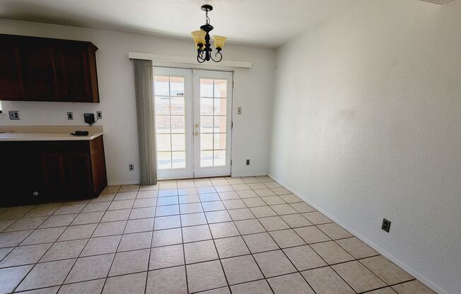 Beautiful 4 bedroom, 2 bath home in Northeast El Paso!