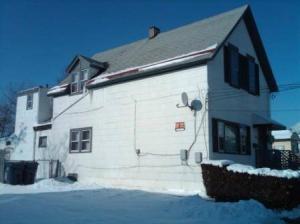 2 beds, 1 bath, 650 sqft, $900