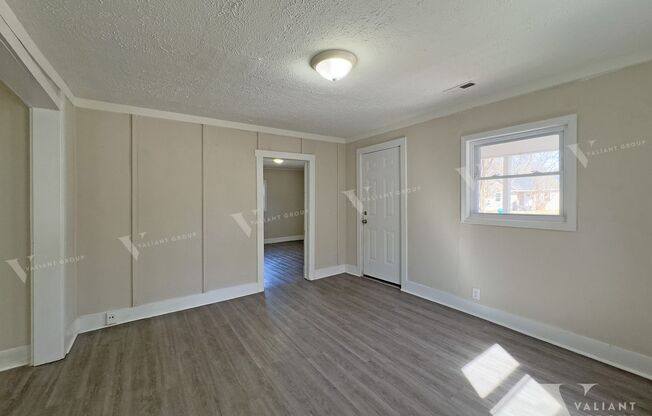 Charming 3-Bedroom, 1-Bathroom House in Weller Neighborhood