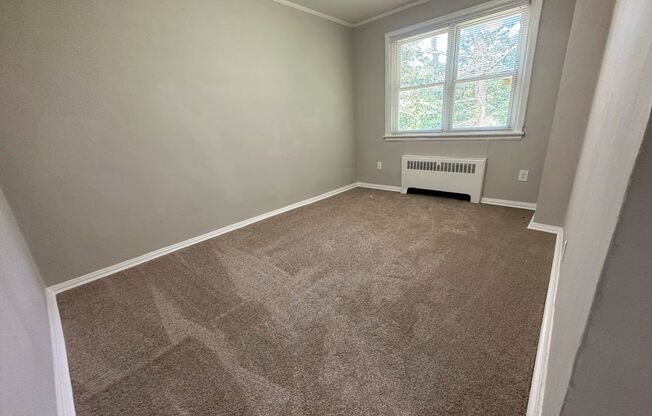 2 beds, 1 bath, 1,035 sqft, $1,495, Unit Unit 8-A