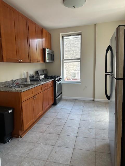 305 78 ST