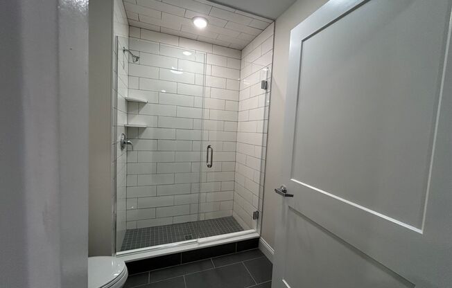 3 beds, 1 bath, 1,010 sqft, $3,600, Unit 301