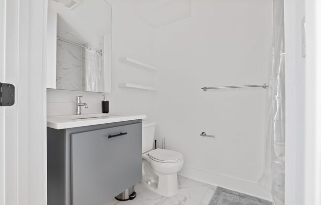 1 bed, 1 bath, $1,800