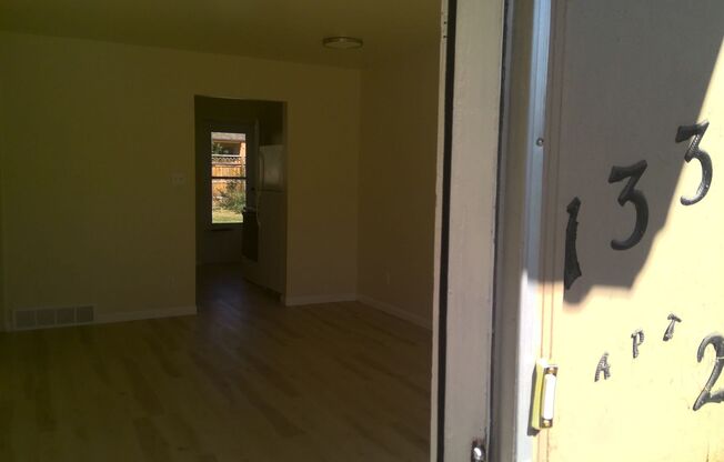 2 beds, 1 bath, $2,400