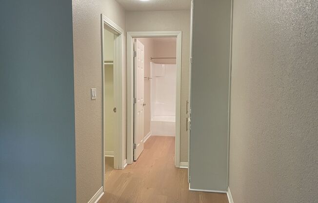 1 bed, 1 bath, 685 sqft, $2,275, Unit 0058