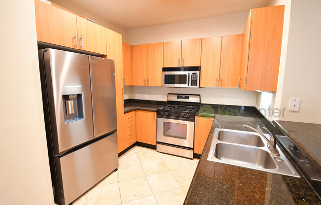 Easy access to the 163, 5, and 94 freeways |  Secure building with keycard access | 24/7 Security at location| Scenic Courtyards