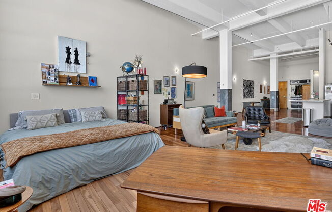 Studio, 1 bath, 1,147 sqft, $3,995, Unit 606