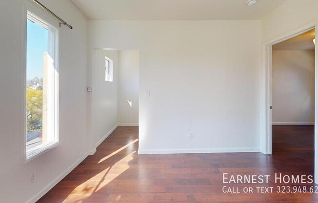 834 LAGUNA AVE