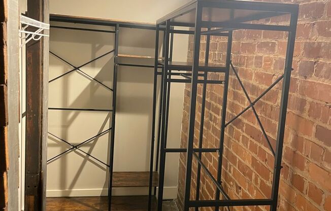 1 bed, 1 bath, 539 sqft, $900, Unit 704