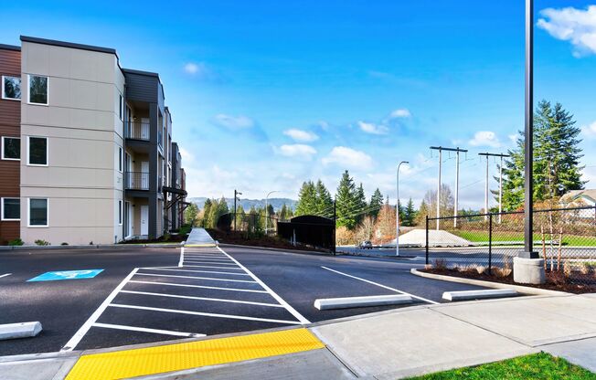 1 bed, 1 bath, 539 sqft, $1,725, Unit C-210
