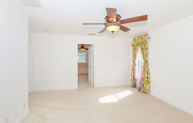 3 beds, 2 baths, $2,900