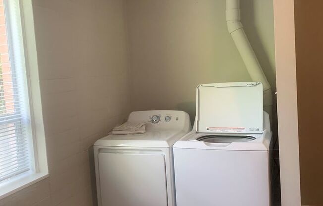 1 bed, 1 bath, 650 sqft, $1,400, Unit 102