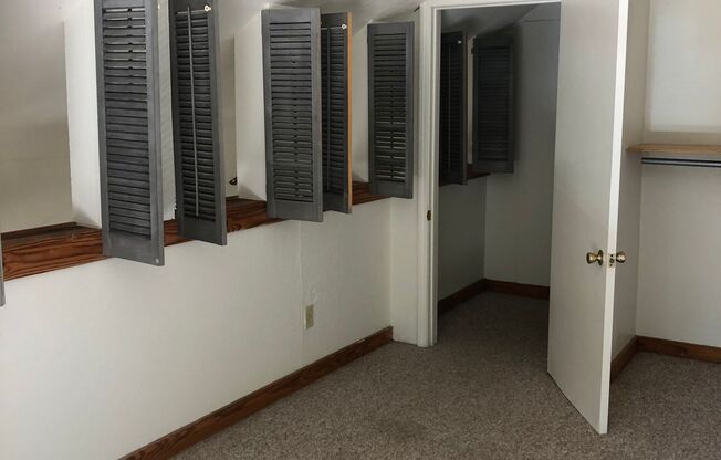 0204-206 E 16th Street