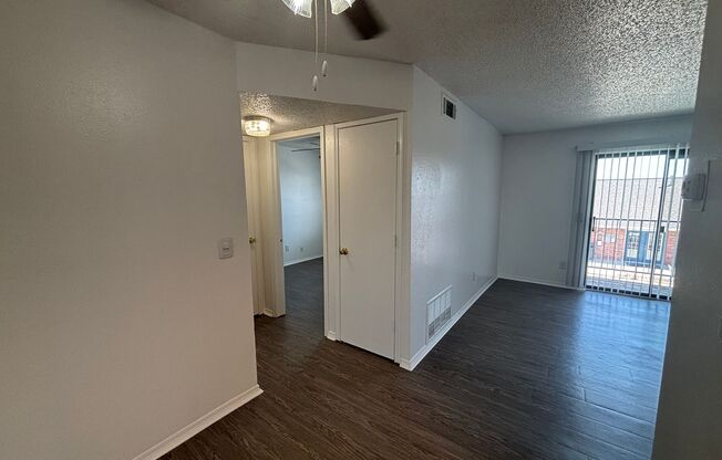 1 bed, 1 bath, 527 sqft, $710