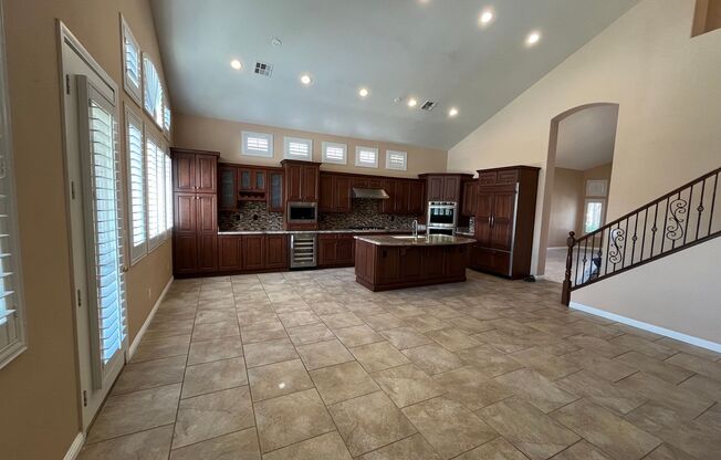 Hard to find Gated Summerlin Beauty!