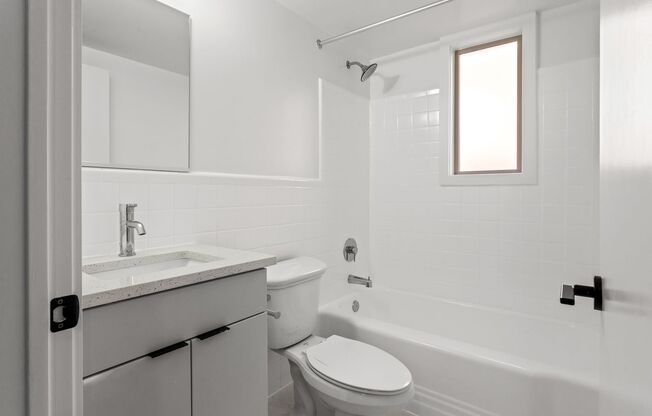 2 beds, 1 bath, 515 sqft, $2,525, Unit 1401-102