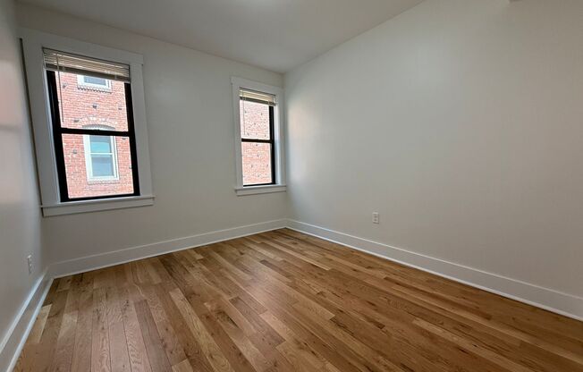 2 beds, 1 bath, 750 sqft, $2,139, Unit 5645 Hobart Street #2