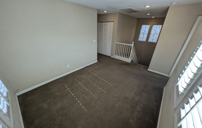 3 beds, 2.5 baths, $1,750