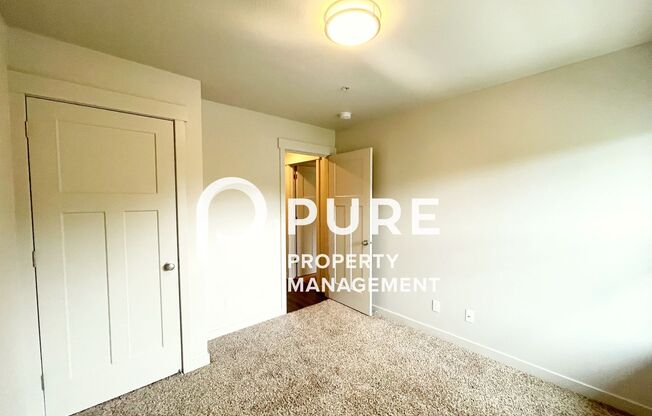 2 beds, 2 baths, 968 sqft, $1,895, Unit 206