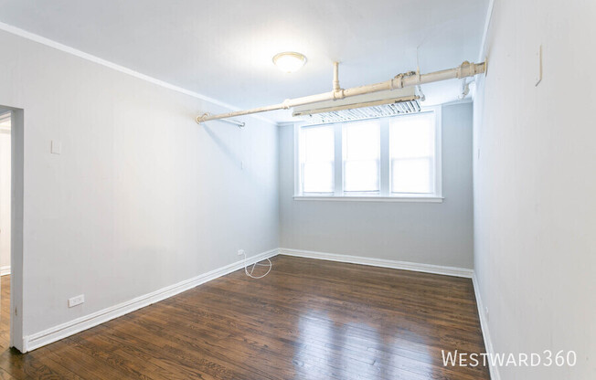 1622 W SHERWIN AVE