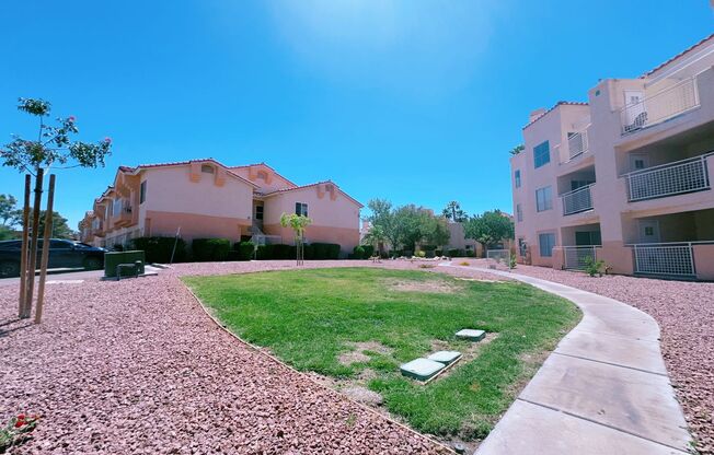 2 beds, 2 baths, $1,450, Unit # 224
