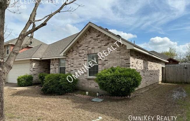 903 CEDAR CRK DR