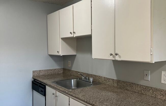 Surrey Square Apartments