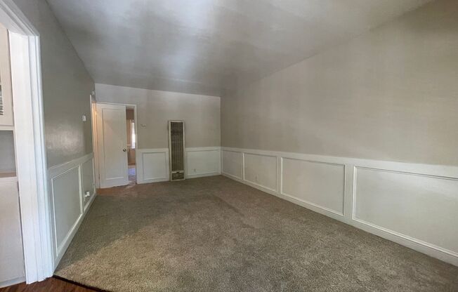 1 bed, 1 bath, $1,600, Unit 10