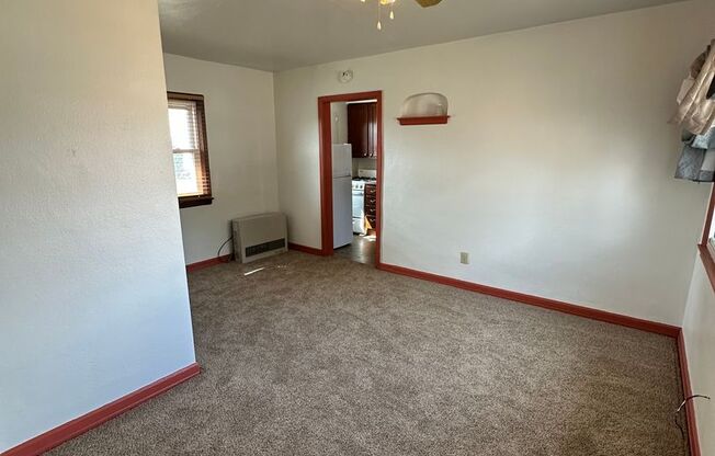 2 BEDROOM, 1 BATHROOM SINGLE FAMILY HOME