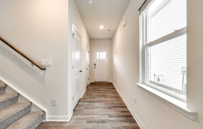 Beautiful 4 bedroom, 2.5 bath home in Hamilton Woods of South Charlotte!