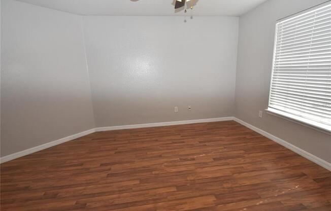 18107 PEREGRINES PERCH PL