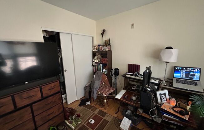 Studio, 1 bath, $750, Unit 306