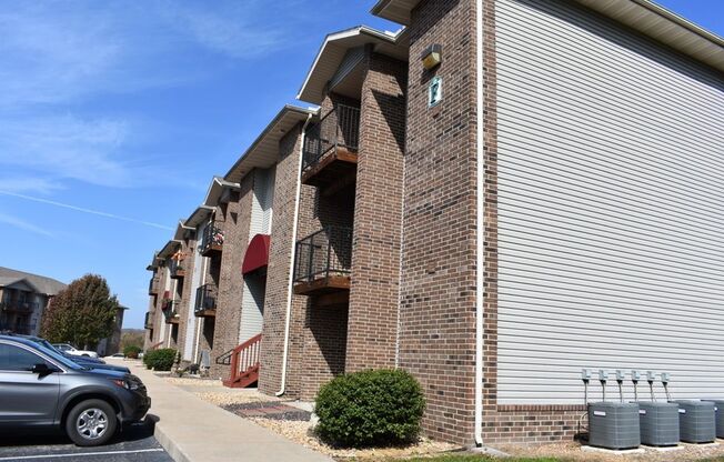 1 bed, 1 bath, 680 sqft, $950, Unit D303