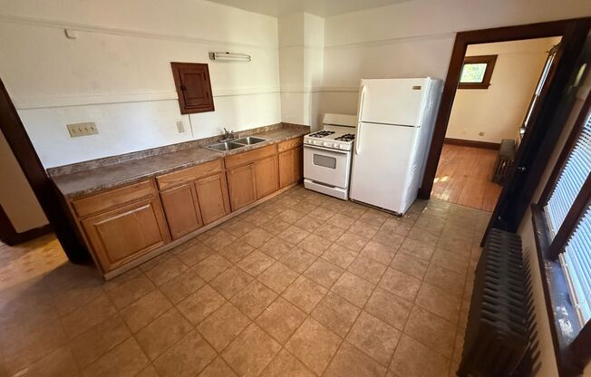 2544 N. Fratney St.